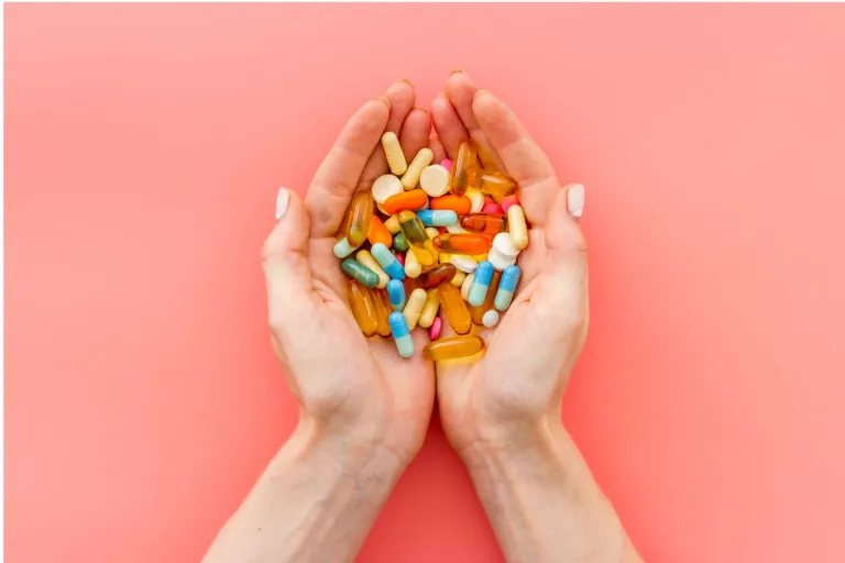Mensen met MS gebruiken meer medicijnen en bezoeken vaker de huisarts